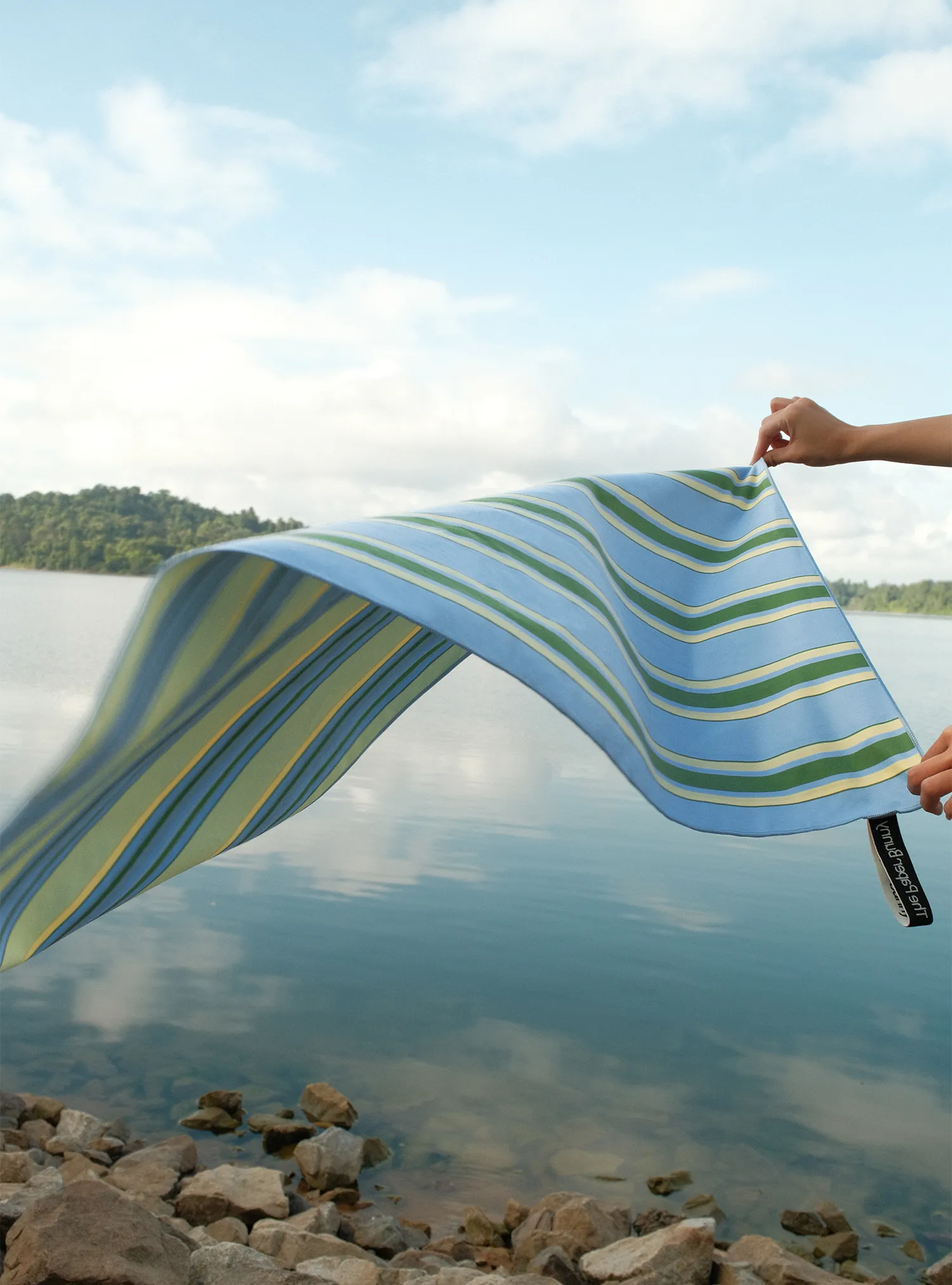 Mini Travel Towel (Beachcomber Stripes)