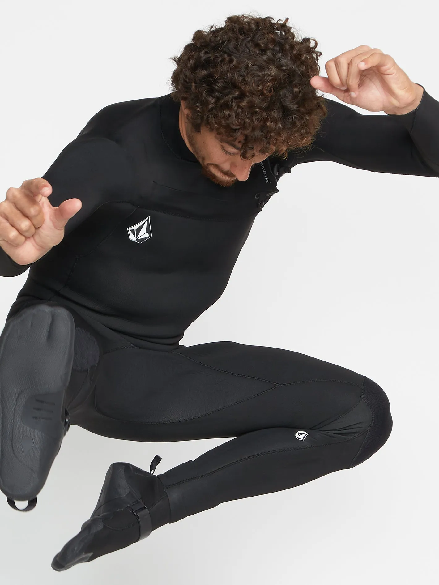 Modulator 4/3mm Long Sleeve Chest Zip Wetsuit - Black (2022)