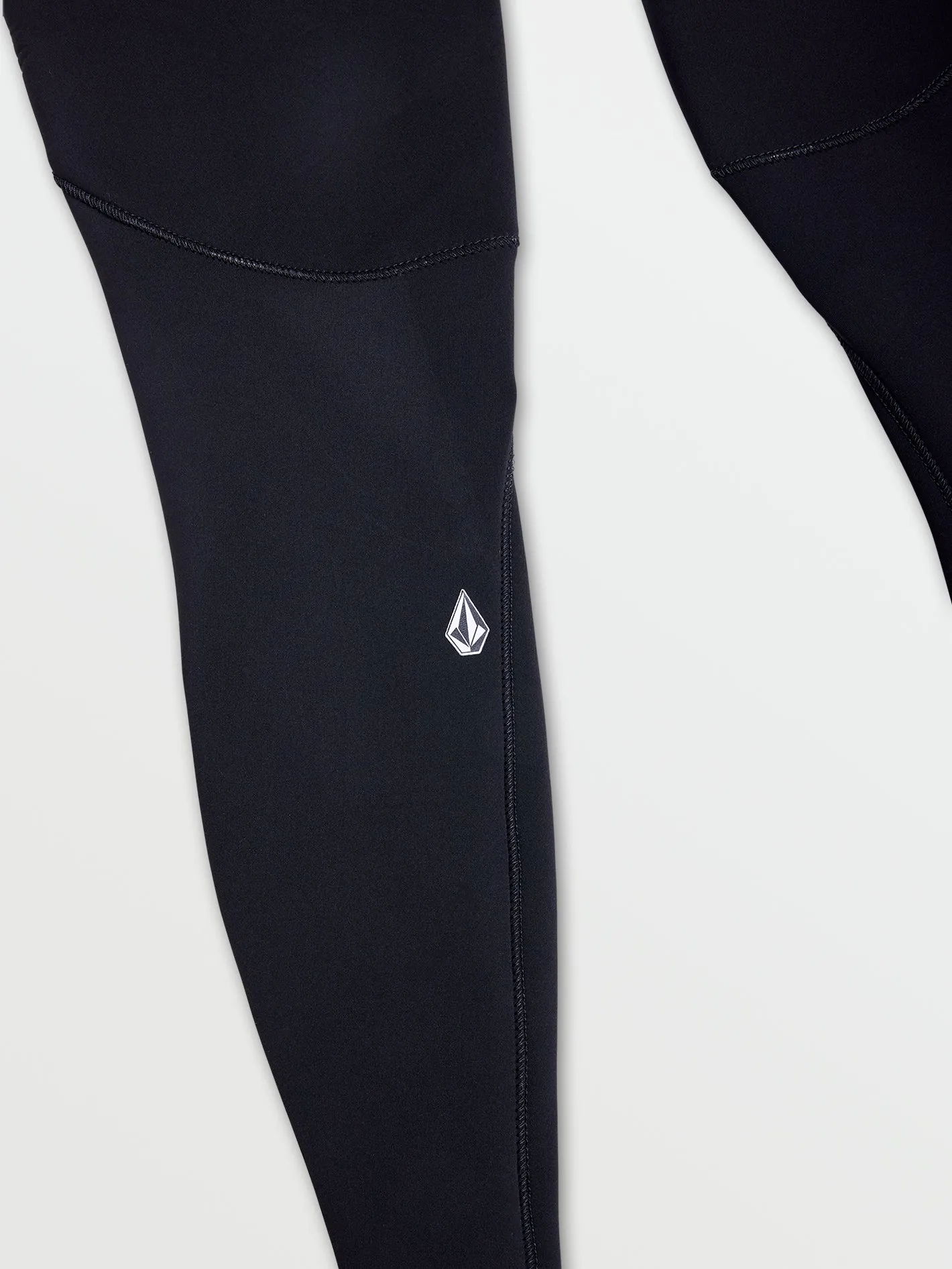 Modulator 4/3mm Long Sleeve Chest Zip Wetsuit - Black (2022)