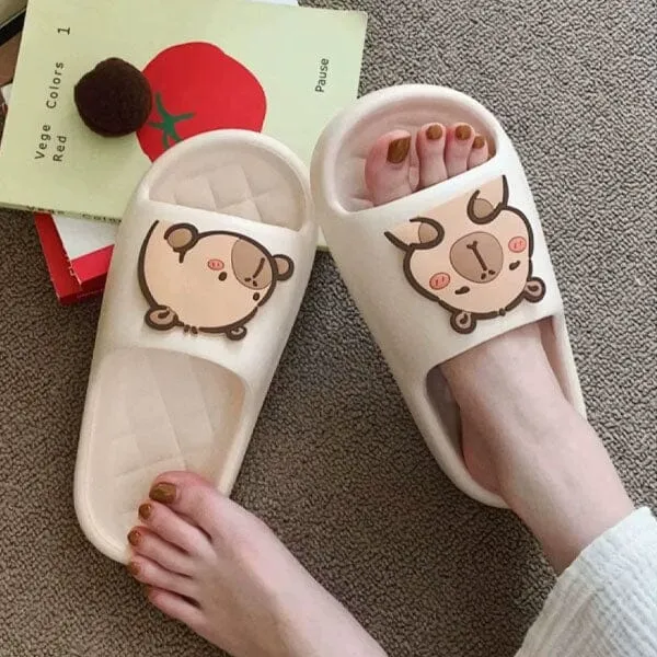 Shhhandals Cartoon Capybara Unisex Anti-Slip Foam Cloud Slides - Beige (Multiple Sizes)